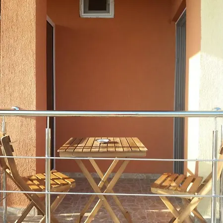 Gedar Guest house *