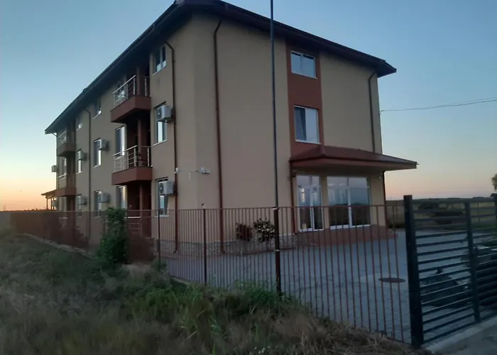 Gedar Костинешти